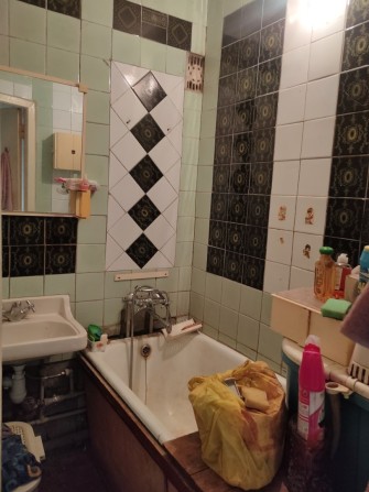 Продам 2 комнатную квартиру на Кибальчича,43. Бавария. - фото 1