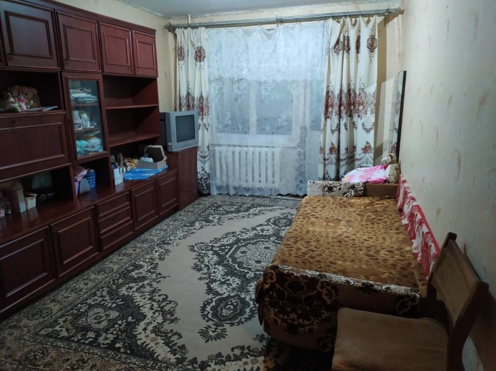 Продам 1 кімнатну квартиру - фото 1