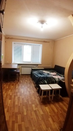 Продам 1к гостинку 4/5 м. Проспект Аэрокосмичный. - фото 1