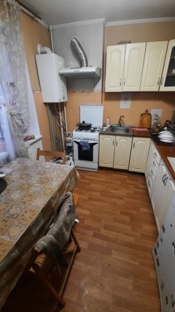 Продам 4х комнатную квартиру ЦЕНТР - фото 1