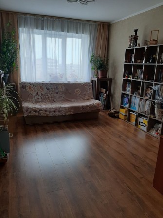 Продам 4х кімнатну квартиру - фото 1