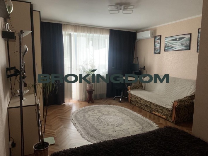 Продаж 1-кімнатної квартири в центрі - фото 1