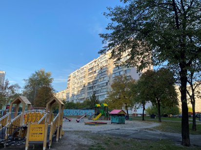 Продам 3к 69м2, Тростянецька 3, м.Позняки, Харківська, оз. Сонячне, поряд Нью Вей, Київ, Дарницький Київ