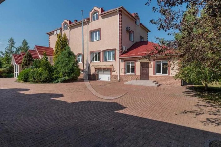 Продаж Будинок 4пов 10к 700м2  вул Східна Мархалівка - фото 1