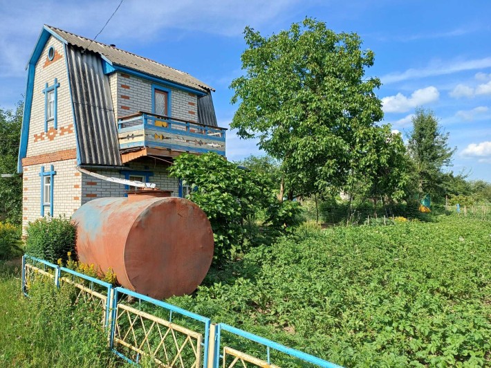 Продам дачу. Документи на землю і будинок. - фото 1