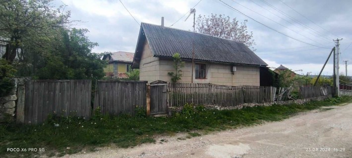 Продаж будинка з ділянкою в с. Великий Глибочок - фото 1