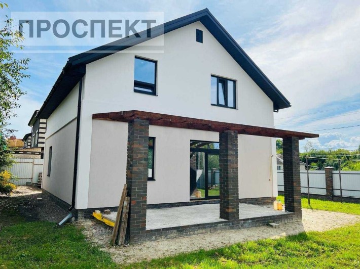 Продам  2-х поверховий будинок площею 140м2. - фото 1