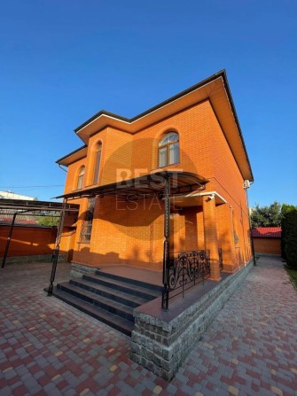 Продам Дом пос. Кирова, м. Барабашова, Ак. Павлова , 180 м2 , 6 соток - фото 1