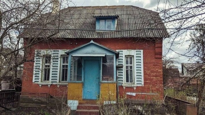 Продаж 2 поверхового будинку в центрі міста - фото 1