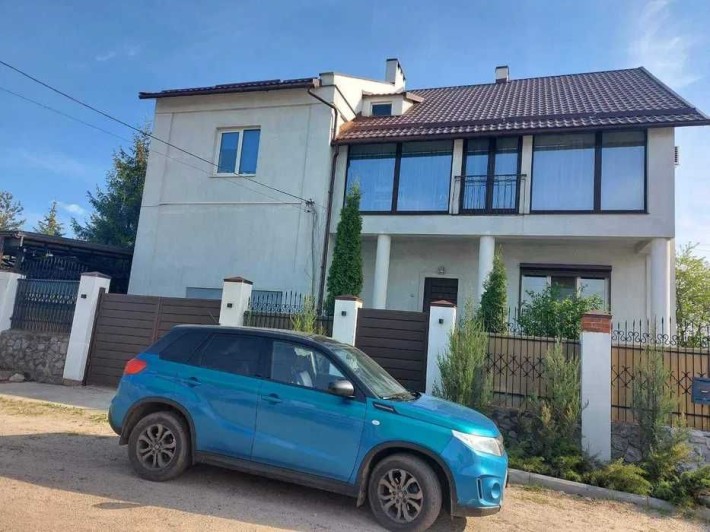 Продам дом ,380м2 , с евро ремонтом , 10 мин от Харькова (код 4934) - фото 1