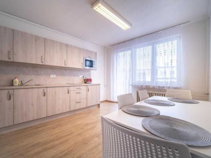 Місця у гуртожитку! У нас дуже затишно! Метро Палац України! Киев