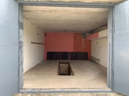 продам капитальный гараж ж/м Тополь 1 Ж/К Счастливый (обмен) Днепр