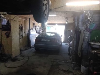 Гараж СТО обладнана 3спарених бокси Троєщина Пухівська2 Воєнавто 100м Киев