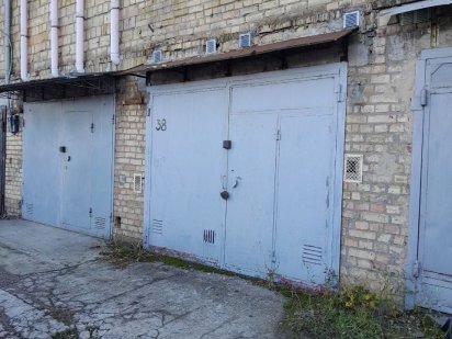 Гараж, Cирецька, 39. Дорогожичi ГК Вимпiл. Приват. Без торгу. Охорона. Киев