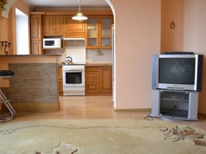 Квартира возле КПП военной учебки Кам'янець-Подільський