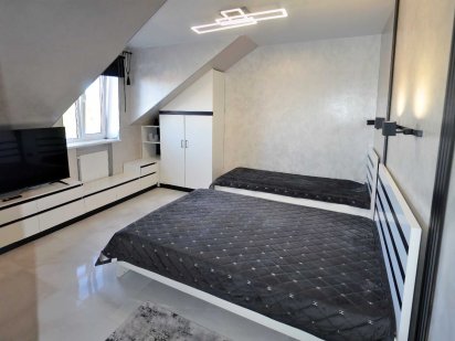 Нова шикарна 2 кімнатна квартира в центрі старого міста. Кам'янець-Подільський