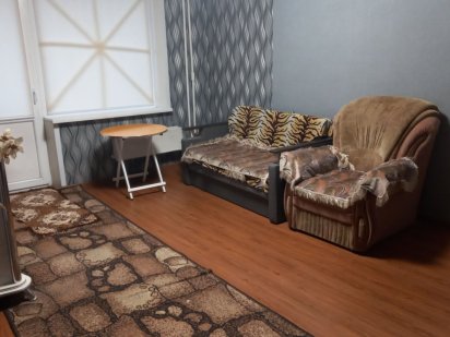 Сдаётся 2-х ком кв  район жд вокзал Краматорск