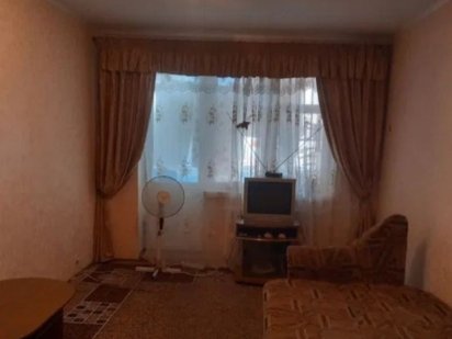 Здам подобово 2х кімнатну квартиру Лозовая