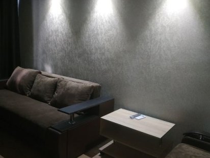 Сдаётся 2к. кв - студия ,посуточно,почасово. Район Крытого рынка. Краматорск