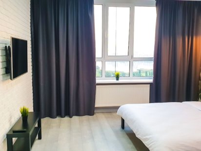 ДОМ НА ГЕНЕРАТОРЕ, Сдам посуточно м Харьковская,Бариспольская, Позняки Киев