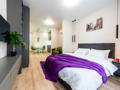 ВІЛЬНА! Лебединий, Ревуцького 40В, 3 хв  пішки Харківська Київ