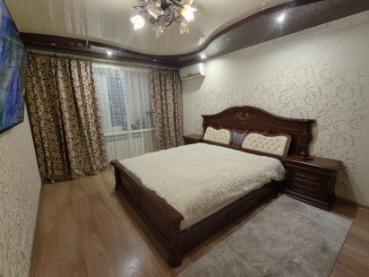 Квартира посуточно , почасово   в районе ЖД вокзала, 7 больница. Нов