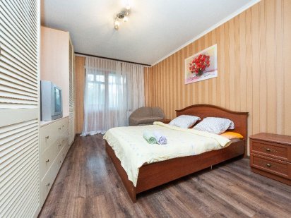 3к.Посуточно,Почасово,метро Левобережная 8 минут ходьбы Київ