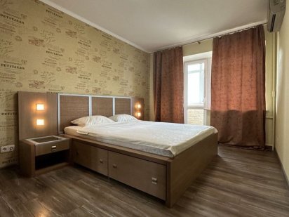 Посуточно, (подобово) бульвар Леси Украинки Киев