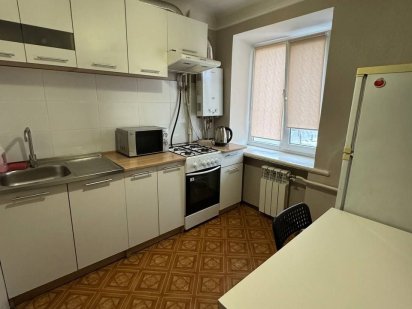 Кв-ра центр, глобал. погодинно, подобово, вокзали Житомир