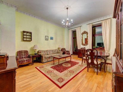 Подобова оренда 4-к квартири поруч з м. Палац Спорту (Печерський р-н) Киев