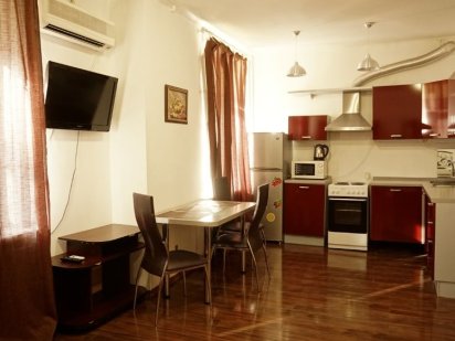 Своя подобово/тижнево стільна студія Дніпро,Центр,Пассаж,ЦУМ,шпиталь Дніпро