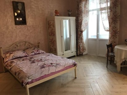 Ретро - студия посуточно! ЦУМ Квартира для двоих. Кондиционер Житомир