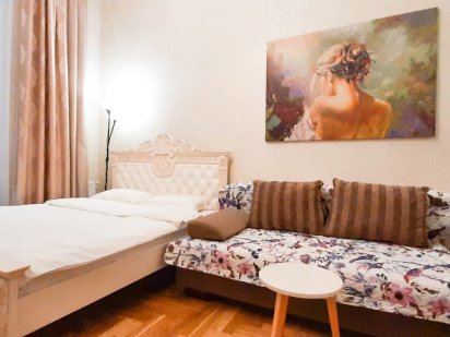 Топчик! Дві спальні, балкон, сам центр, гарна! Електрика цілодобово Львів