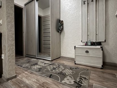 Вільна    Двокімнатна  Квартира  2 кімнати подобово Кропивницкий