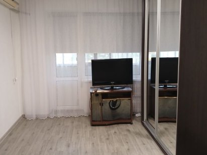 Квартирапо суточно,  Южный м-н, ж/д , автовокзал 7я медсанчаст