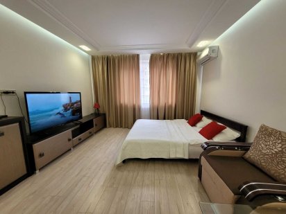 Новобуд з джакузі подобово.  Ближній центр, вул. Кн. Ольги, аквапарк Львів