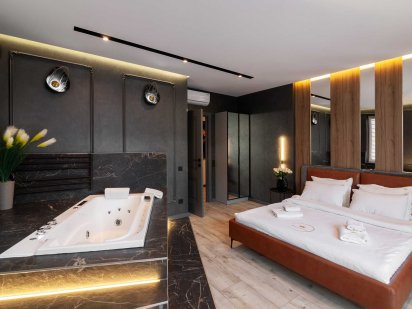 Віп Апартаменти з джакузі по вул Куліша 47а Львів