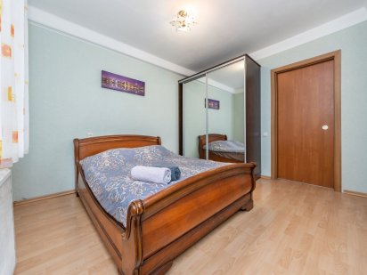 Подобово,погодинно, 2к. метро Лівобережна 5 хв пішки Киев