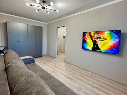 Подобово квартира 1-КІМН в Центральному  Районі Днепр