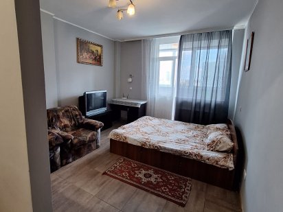 Здам подобово  1-ю квартиру Київ