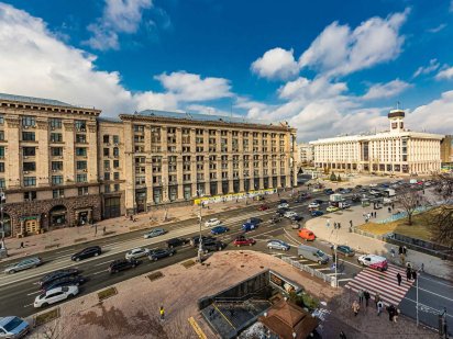 2к квартира в центре возле Майдана, Крещатик 13