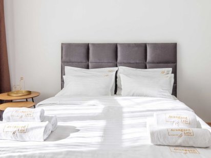 проспект Свободи/ Оренда житла Подобово 2-кімнатна квартира/для 6 осіб Львов