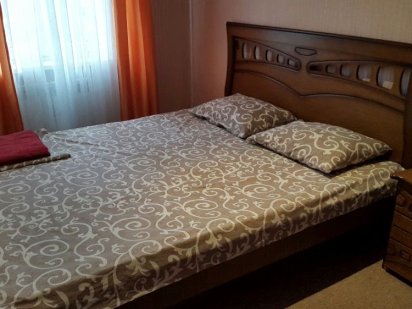 Центр,3 часа 600 грн.доба 950грн.метро дружби народів(звіринецька) Київ