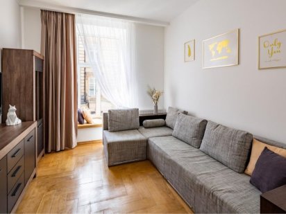 3кім Площа Ринок, вул. Краківська 26,подобово Львів