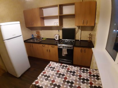 Посуточно, 1к квартира. Троещенский рынок. Киев