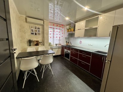 Зручна смарт квартира в серці міста