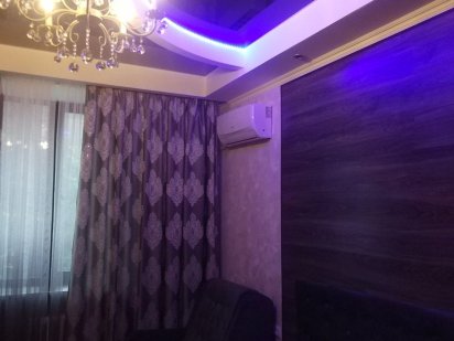 Квартиры Посуточно Вип, джакузи, 2 разд комнаты