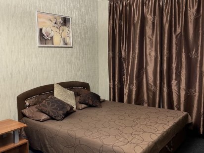 Сдам 1 к кв.-ру.на Космосе  по ул.Сытова  тц,,Варус,,