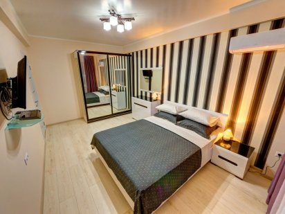 2к квартира Дружби Народів.  Лесі Українки 36б подобова оренда Київ