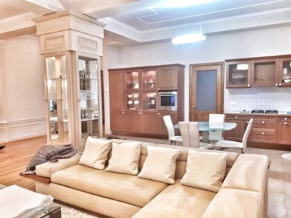 Джакуззи, центр, Мост Сити Люкс класс Дніпро